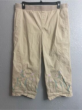 CHICO'S  Sz 3 Cropped Khaki Pants Embroidered Hem  Pull-On Cotton